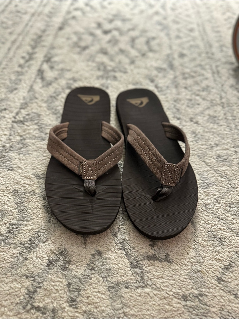 Quiksilver Brown and Black Men's Foam Flip Flops